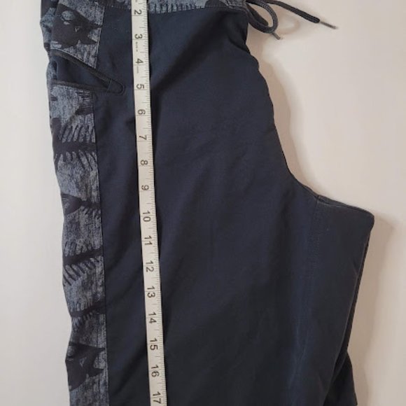 Vineyard Vines Men's Board Shorts Swimming Trunks  Size 30 - Picture 6 of 10